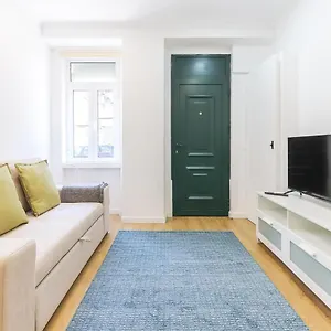 Portucale ! Stylish Campo Ourique Apartment