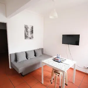 Oriente Dna Vi Apartment